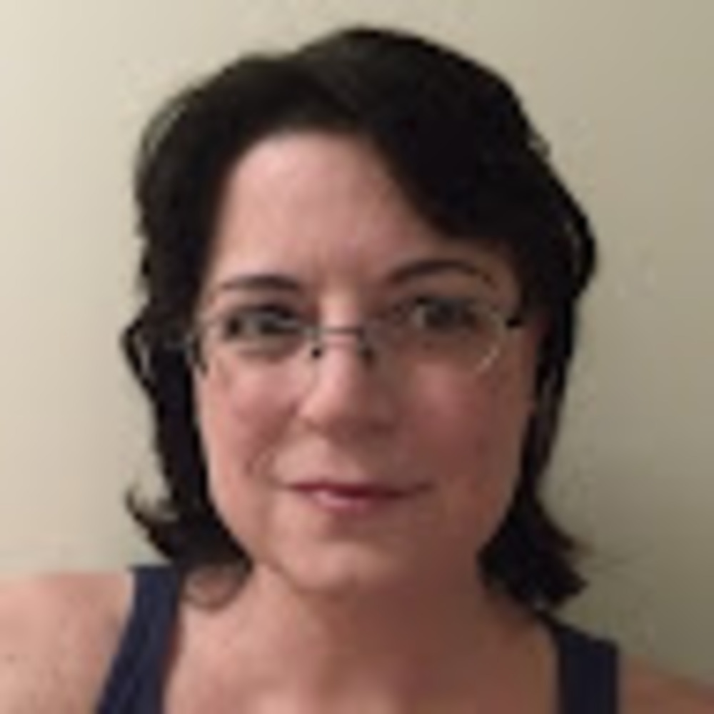 Meet your Posher, Elena